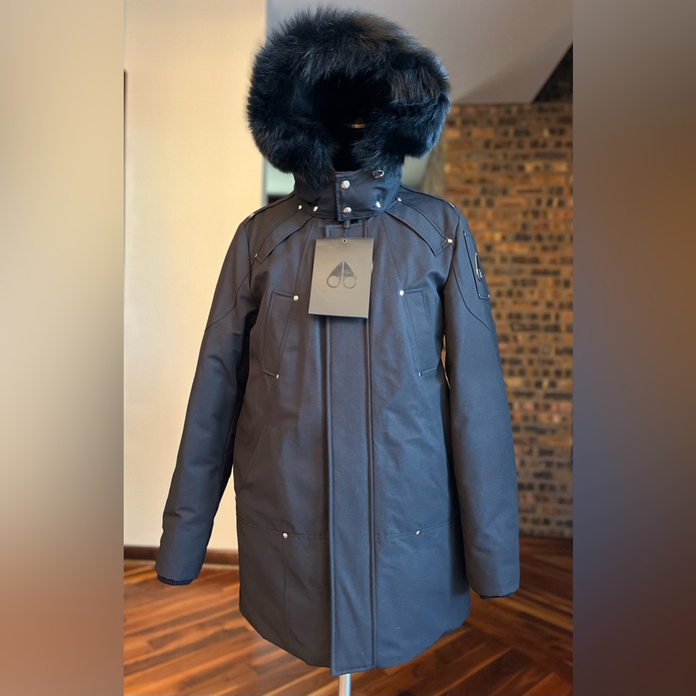 Moose knuckle sterling parka ❌price is firm❌ MADE IN CANADA 🇨🇦 - Picture 3 of 17